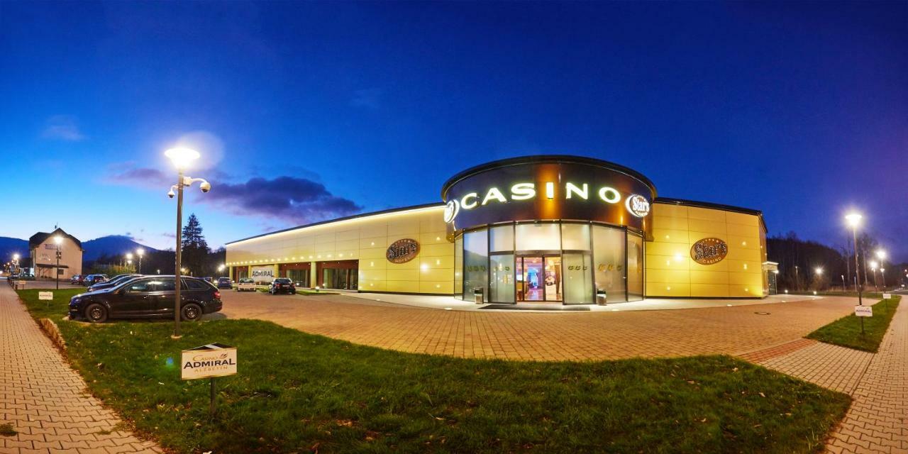 Casino&Hotel Admiral Alzbetin เชเลซนารูดา ภายนอก รูปภาพ